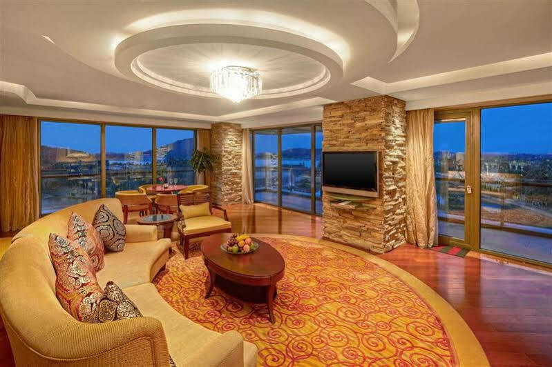 The Yuluxe Sheshan, Shanghai, A Tribute Portfolio Hotel  Songjiang Bagian luar foto